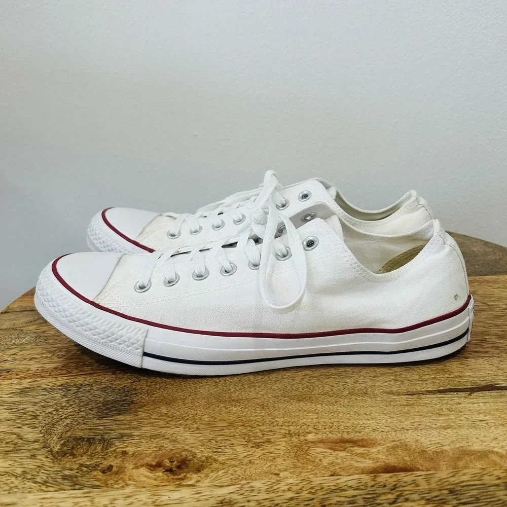 Converse Chuck Taylor All Star Low Top Canvas Sneaker White Lace Up Men 11.5